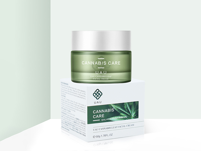 UAU����Ҷ���������˪