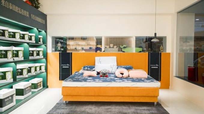 1�������齺Ʒ��ʵ������